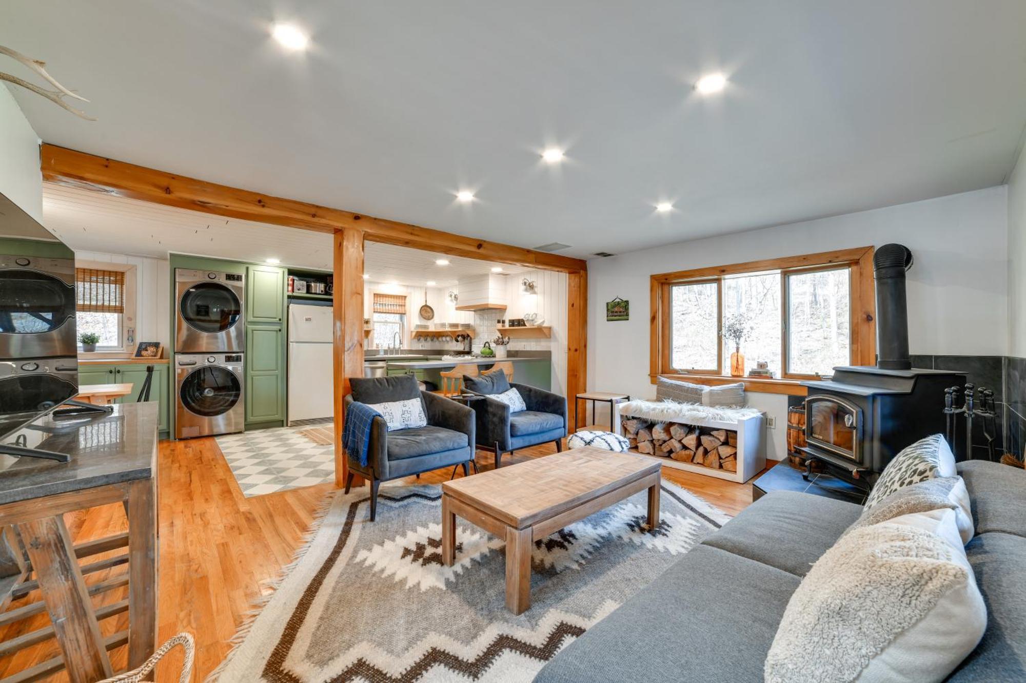 Hilltop Walton Getaway With Picturesque Views! Buitenkant foto